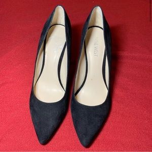 Nine West Black Suede Heels Pumps size 7.5